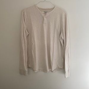 Long sleeve tee mens size M